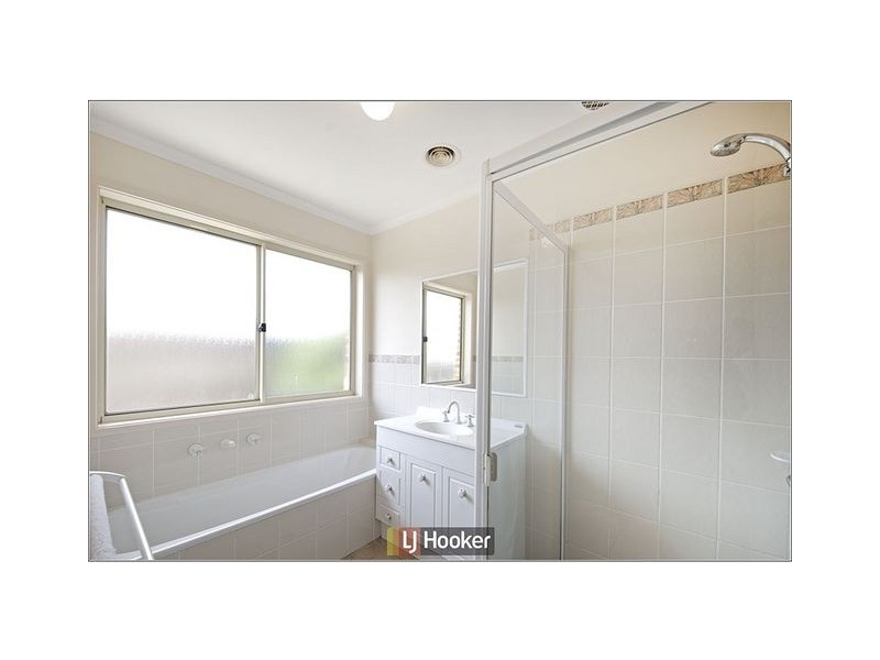 19 Ebeling Court, Nicholls ACT 2913