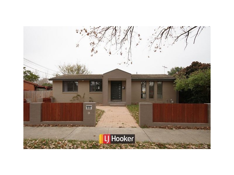 88 Dooring Street, Dickson ACT 2602