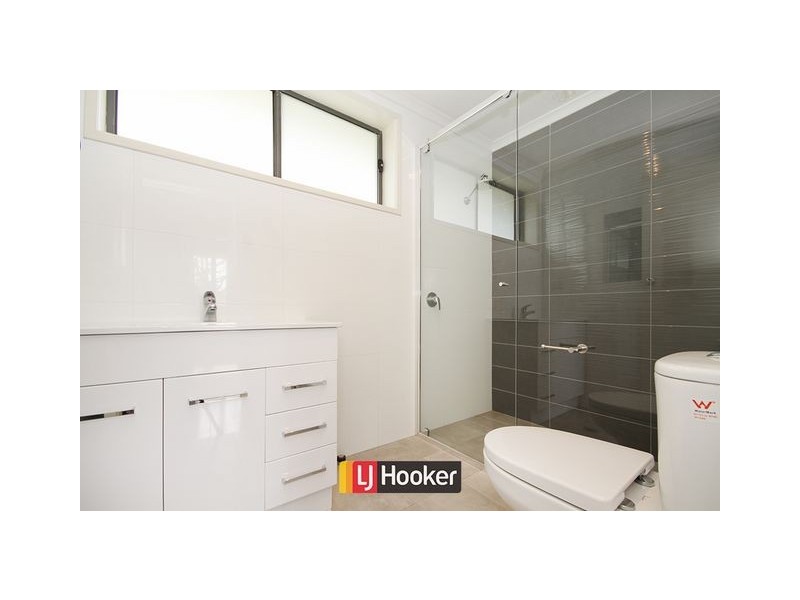 88 Dooring Street, Dickson ACT 2602