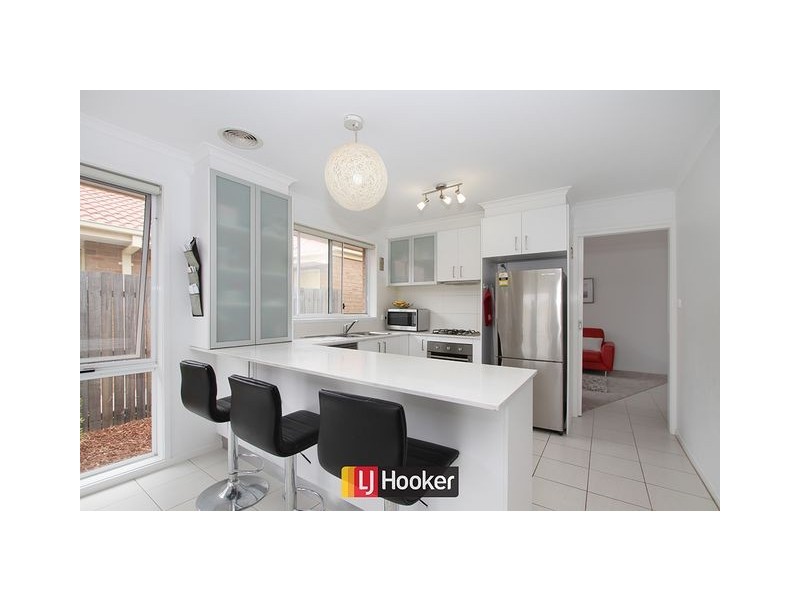 39 Henry Kendall Street, Franklin ACT 2913