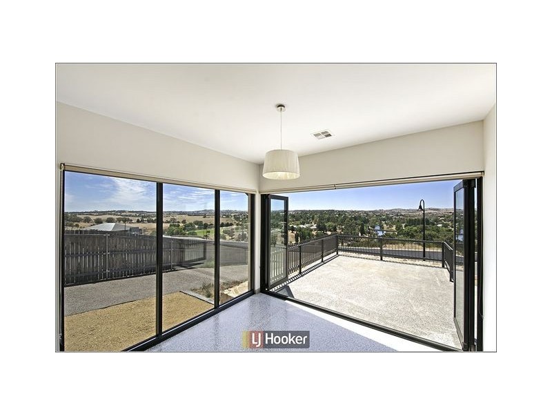 6b Hanley Place, Yass NSW 2582