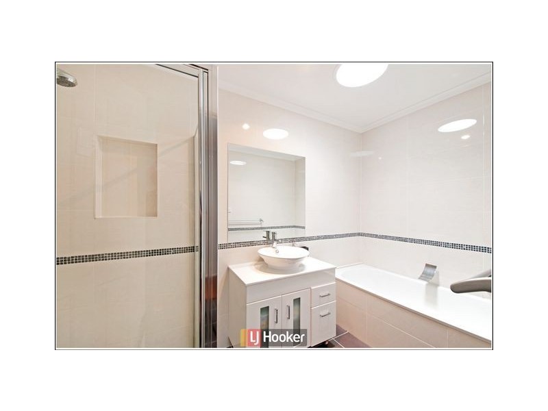 27 Pinnacles Street, Harrison ACT 2914