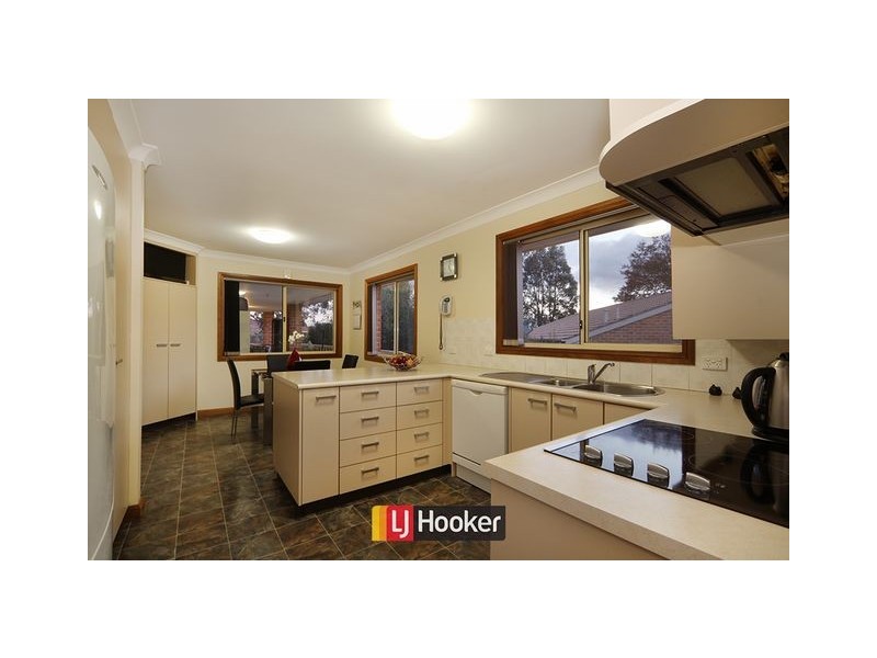 42 Brinkley Circuit, Palmerston ACT 2913