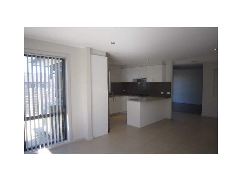 27 Scholtens Street, Casey ACT 2913