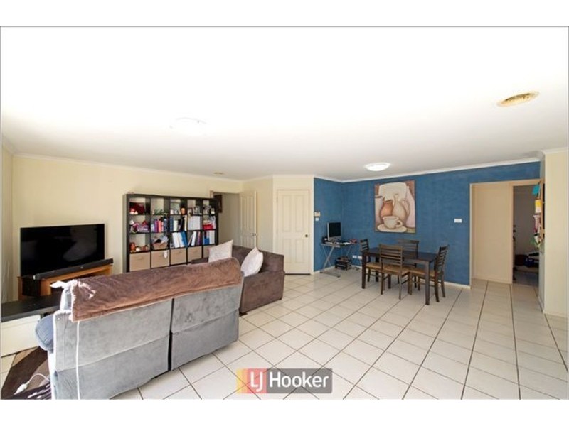 25 Dulverton Street, Amaroo ACT 2914