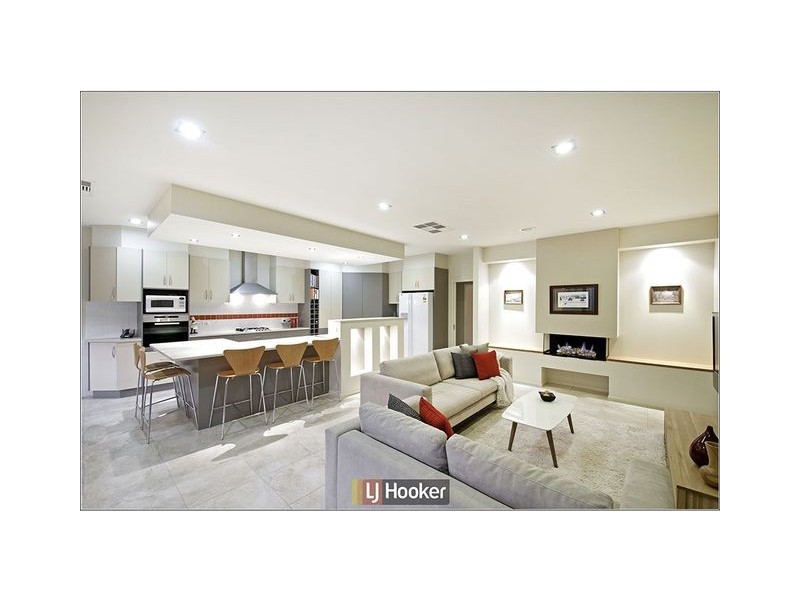39 Jeanne Young Circuit, Mckellar ACT 2617