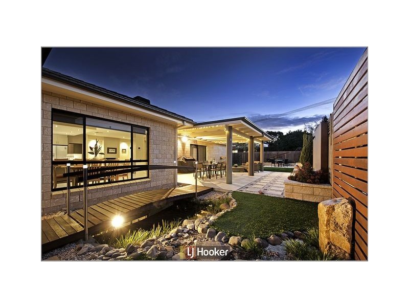 39 Jeanne Young Circuit, Mckellar ACT 2617