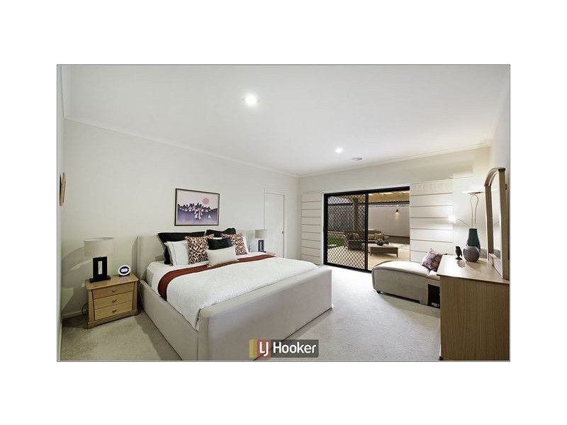 39 Jeanne Young Circuit, Mckellar ACT 2617