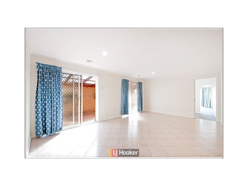 37 Yumba Avenue, Ngunnawal ACT 2913