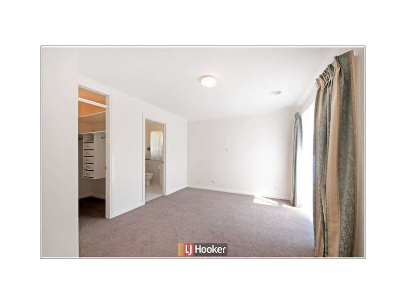 37 Yumba Avenue, Ngunnawal ACT 2913