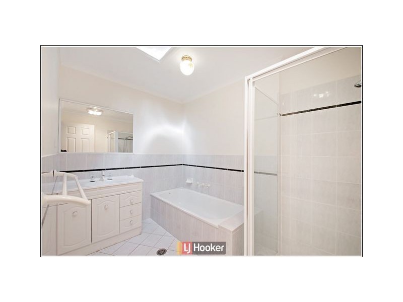 37 Yumba Avenue, Ngunnawal ACT 2913