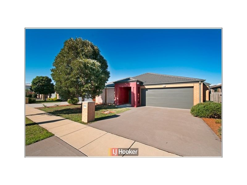 6 Careel Street, Harrison ACT 2914