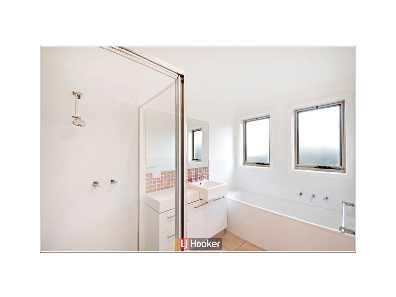 6 Careel Street, Harrison ACT 2914