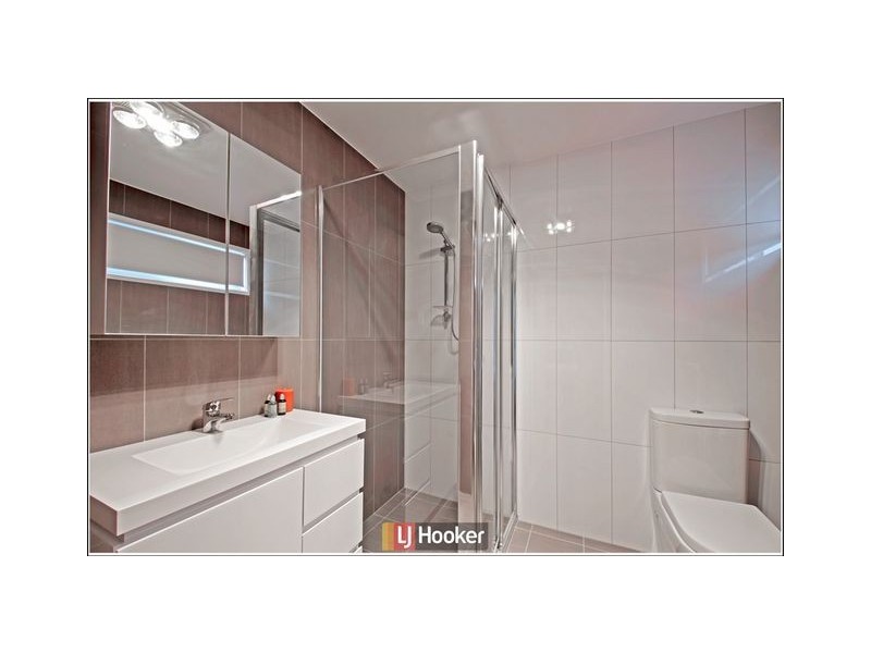 18 Keith Waller Rise, Casey ACT 2913