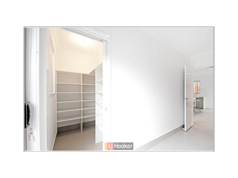 18 Keith Waller Rise, Casey ACT 2913