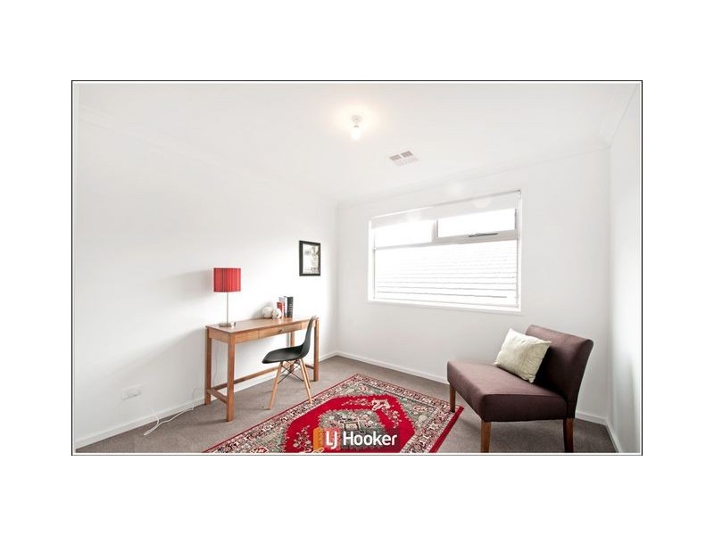 18 Keith Waller Rise, Casey ACT 2913