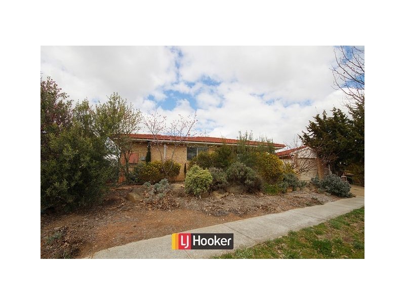 15 Paul Coe Crescent, Ngunnawal ACT 2913