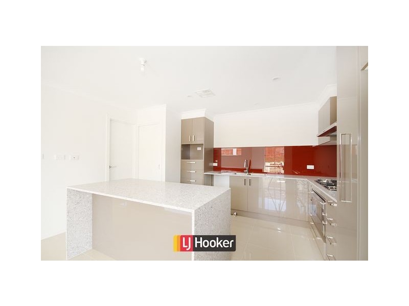 97 Ormiston Circuit, Harrison ACT 2914