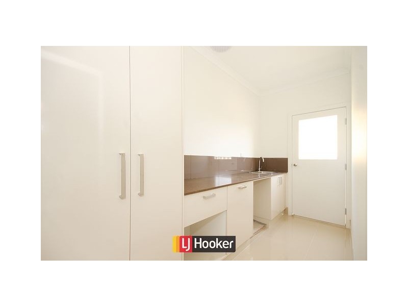 97 Ormiston Circuit, Harrison ACT 2914