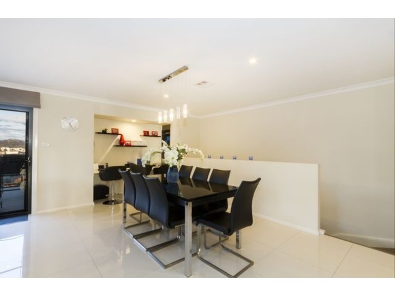 24 Alec Hope Crescent, Franklin ACT 2913