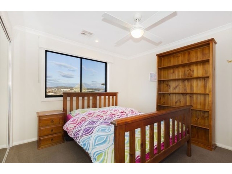 24 Alec Hope Crescent, Franklin ACT 2913