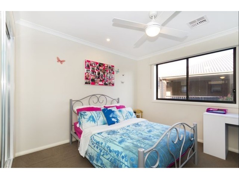 24 Alec Hope Crescent, Franklin ACT 2913