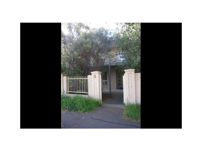 5 Frances Burke Street, Gungahlin ACT 2912