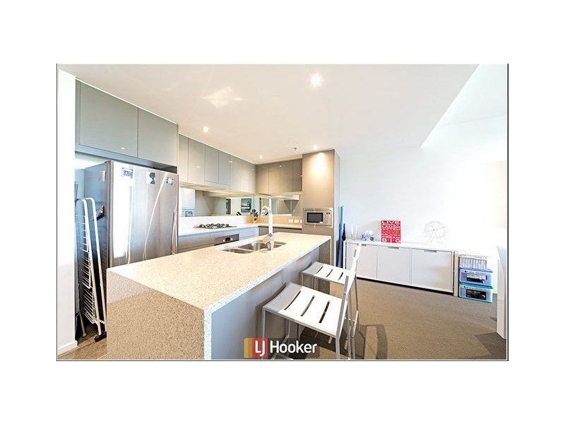 1010/240 Bunda Street, City ACT 2601
