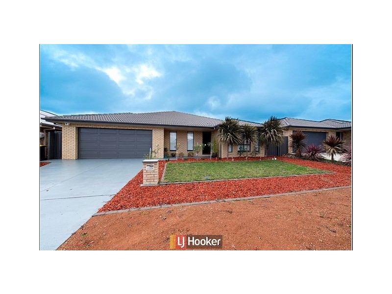 24 Mavis Latham Street, Franklin ACT 2913