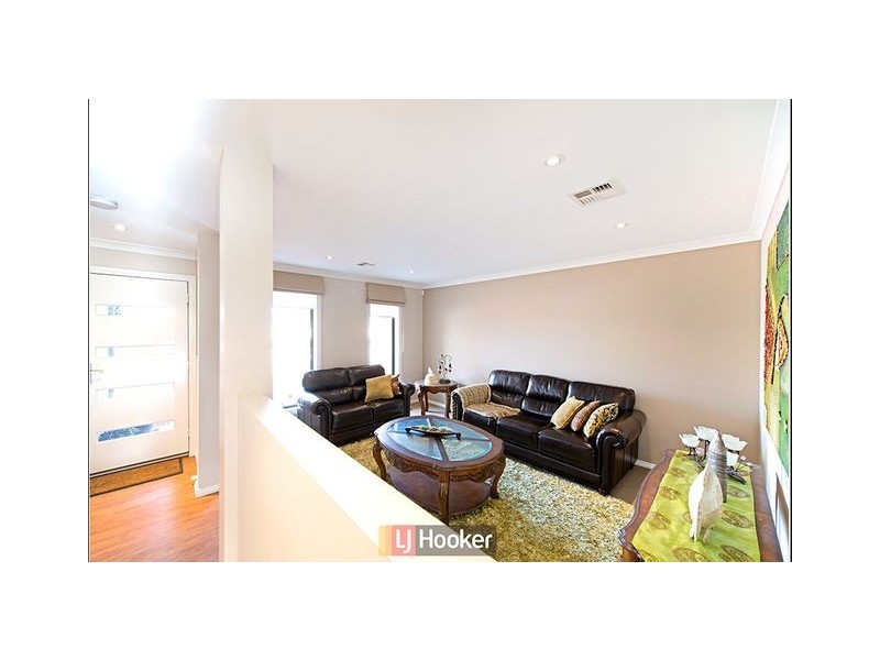 24 Mavis Latham Street, Franklin ACT 2913