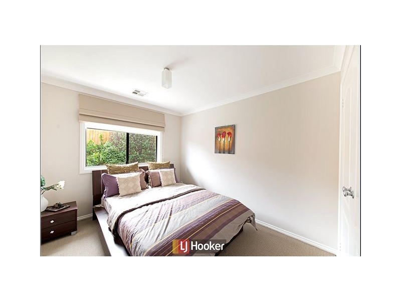 24 Mavis Latham Street, Franklin ACT 2913