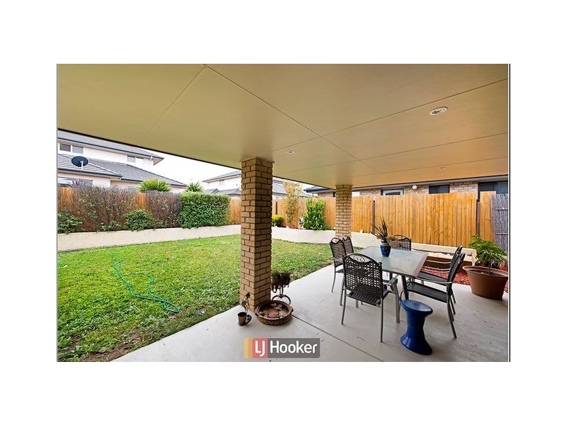 24 Mavis Latham Street, Franklin ACT 2913