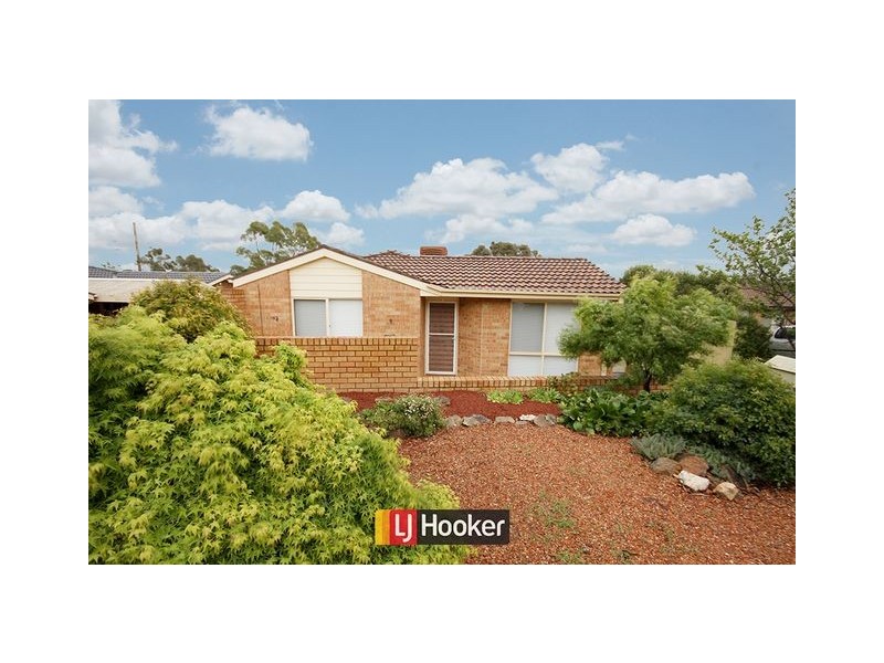 20 Hughes Crescent, Ngunnawal ACT 2913
