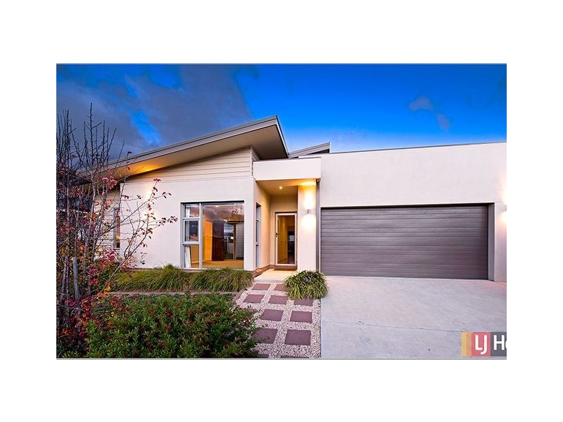 90 Chance Street, Crace ACT 2911