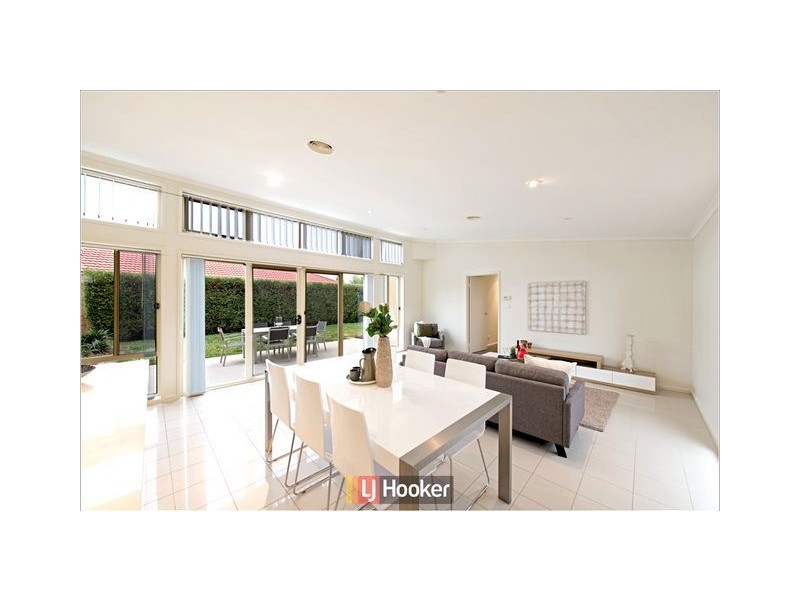 14 Rosanna Street, Gungahlin ACT 2912