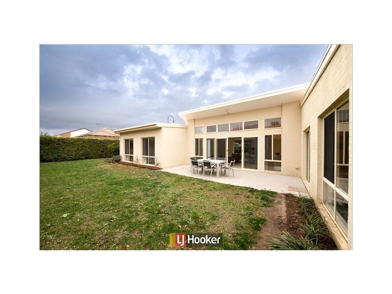 14 Rosanna Street, Gungahlin ACT 2912