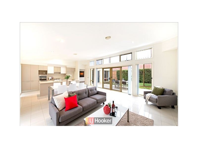 14 Rosanna Street, Gungahlin ACT 2912