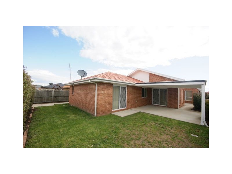 6 McClung Street, Gungahlin ACT 2912