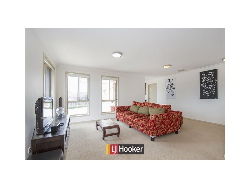 67 Henry Kendall Street, Franklin ACT 2913