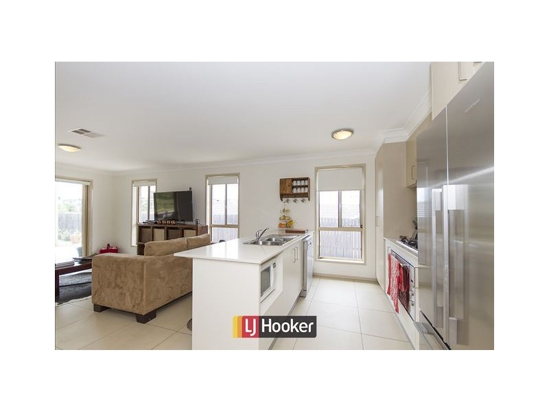 67 Henry Kendall Street, Franklin ACT 2913