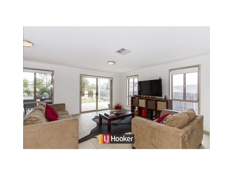 67 Henry Kendall Street, Franklin ACT 2913