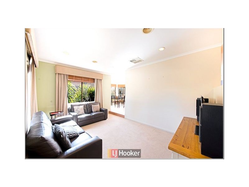 152 Paul Coe Crescent, Ngunnawal ACT 2913