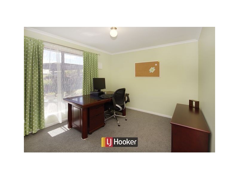 151 Anthony Rolfe Avenue, Gungahlin ACT 2912