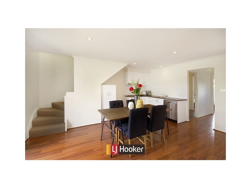 317 Anthony Rolfe Avenue, Gungahlin ACT 2912