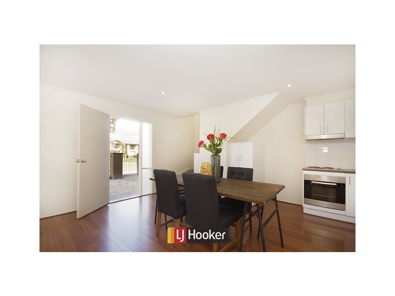 317 Anthony Rolfe Avenue, Gungahlin ACT 2912