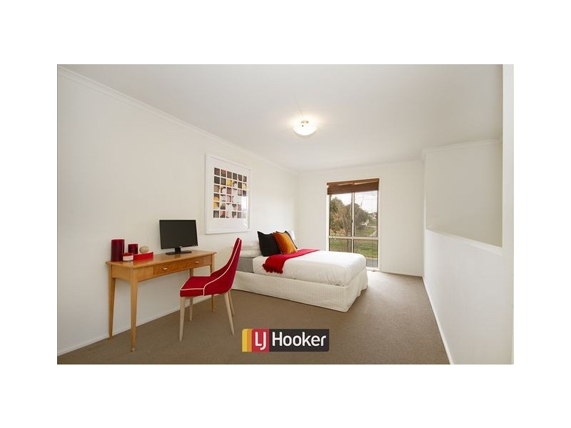 317 Anthony Rolfe Avenue, Gungahlin ACT 2912