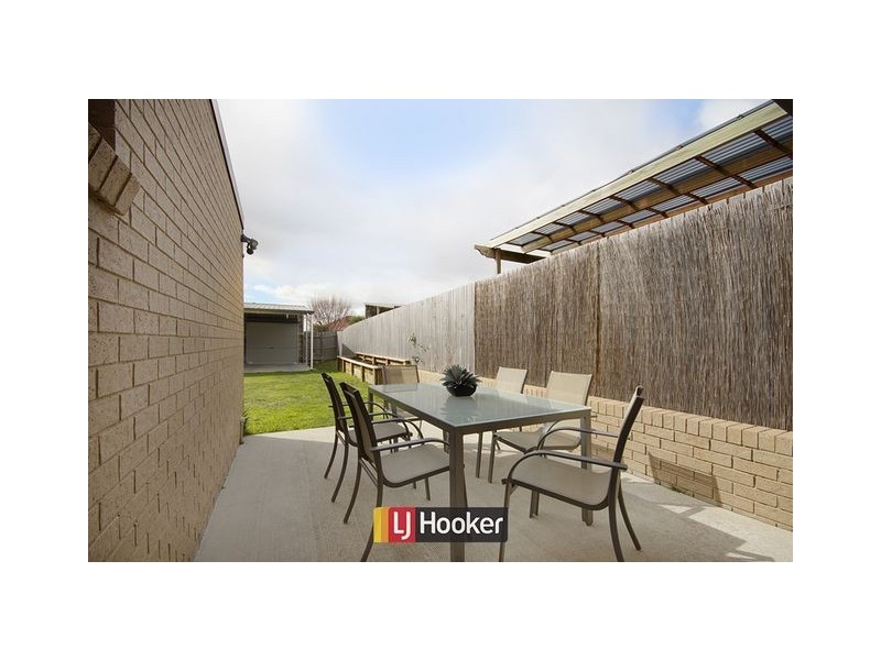 317 Anthony Rolfe Avenue, Gungahlin ACT 2912