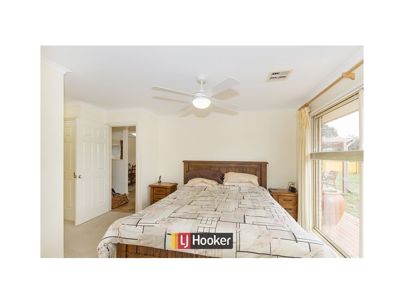 17 Corringle Close, Amaroo ACT 2914