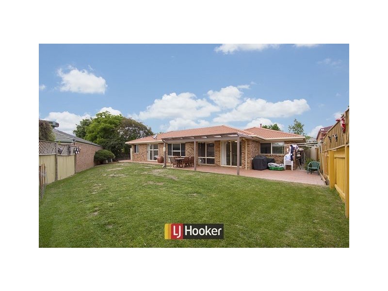 17 Corringle Close, Amaroo ACT 2914