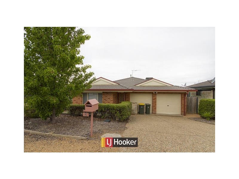 5 Elm Grove, Gungahlin ACT 2912